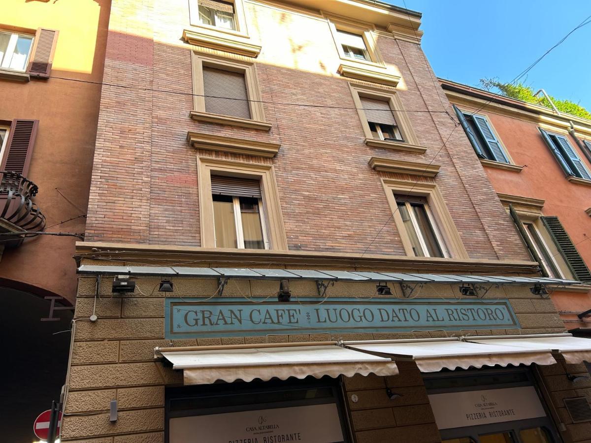 Albari House, Bologna